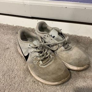 Very used- Nike shoes